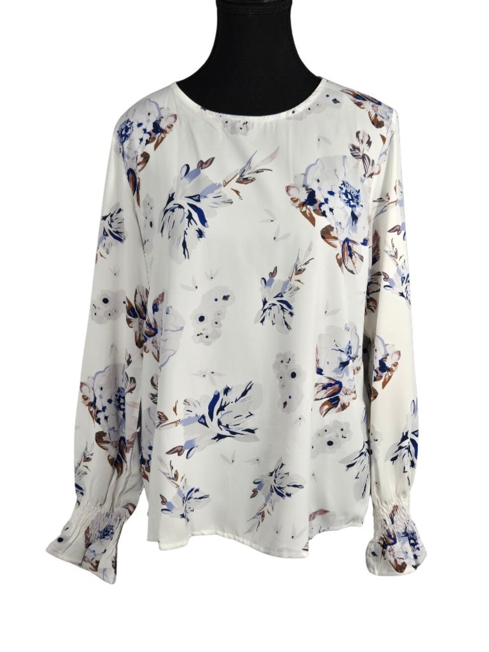 NWT | Dokotoo Ivory & Indigo Blue Floral Print Smocked Ruffle Cuff Blouse | Smal